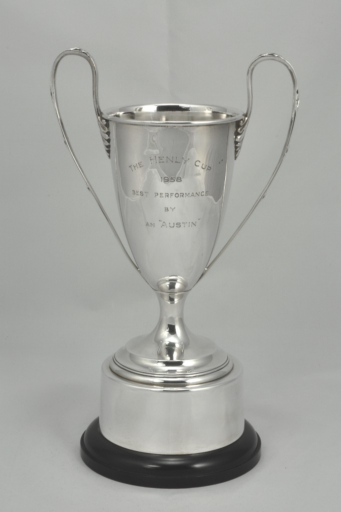 Henly_front.jpg - Henly Cup